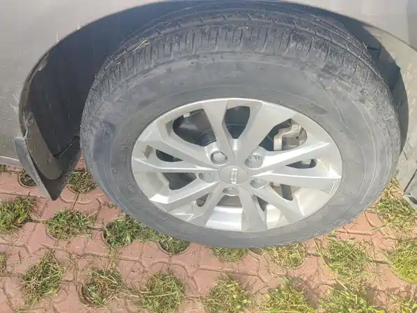 Geely Emgrand 2021