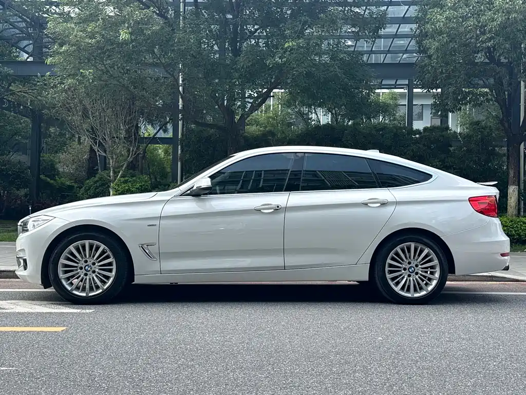 BMW 3 Series GT 2015 — фото 5