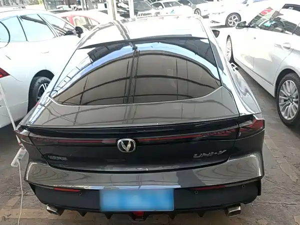 Changan UNI-V 2023