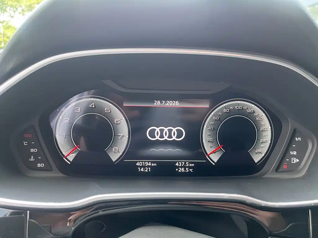 Audi Q3 2022 — фото 12
