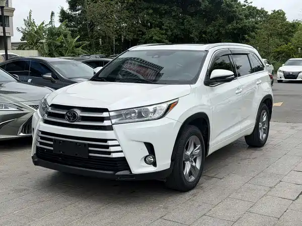 Toyota Highlander 2019