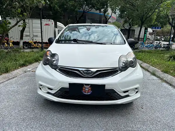 BYD F0 2016