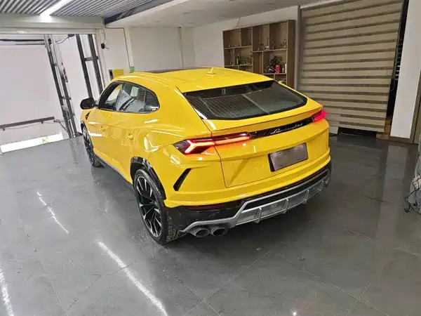 Lamborghini Urus 2018