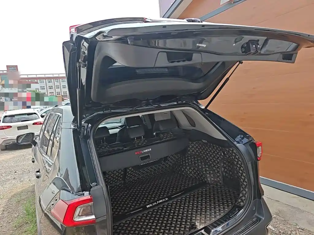 Toyota Wildlander 2021 — фото 19
