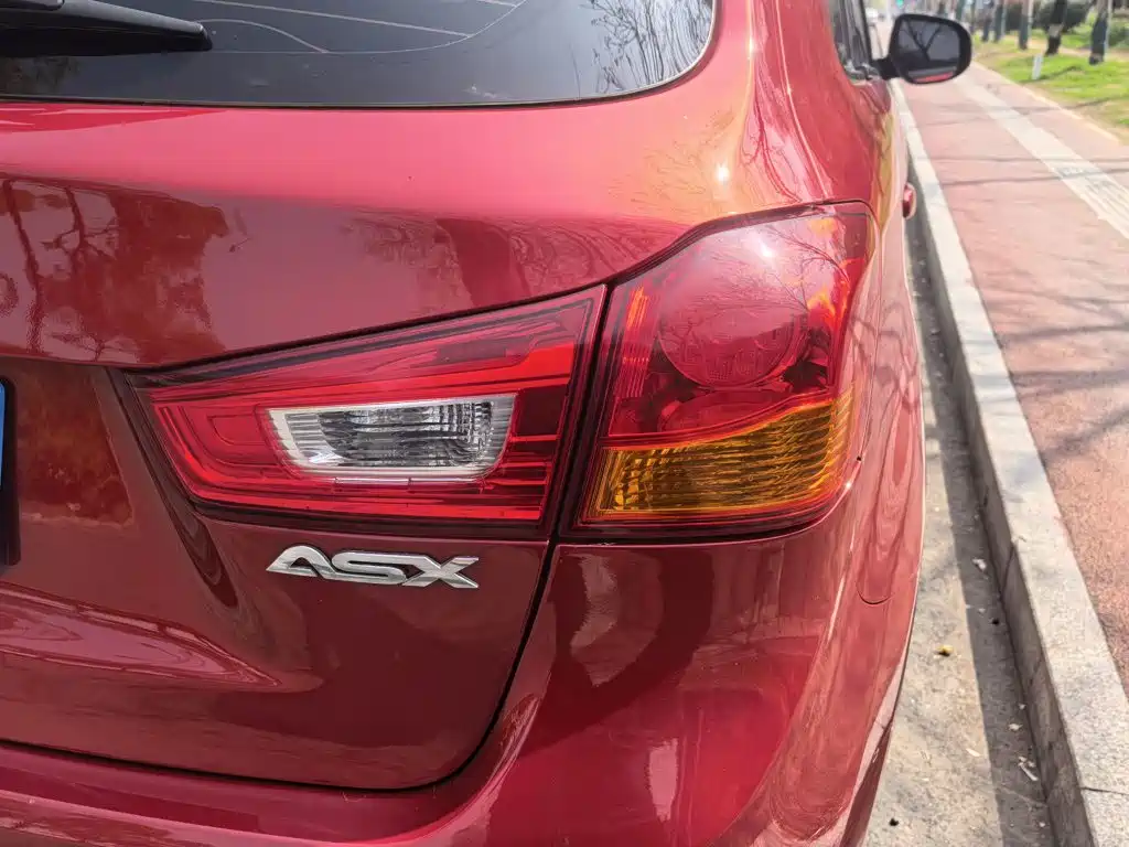 Mitsubishi Jinxuan ASX 2017 — фото 15