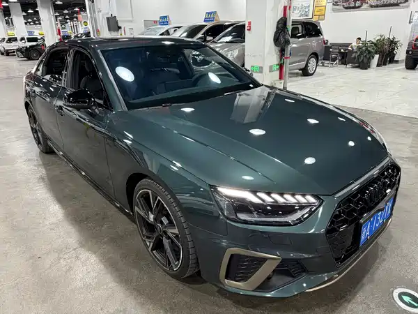 Audi A4L 2024