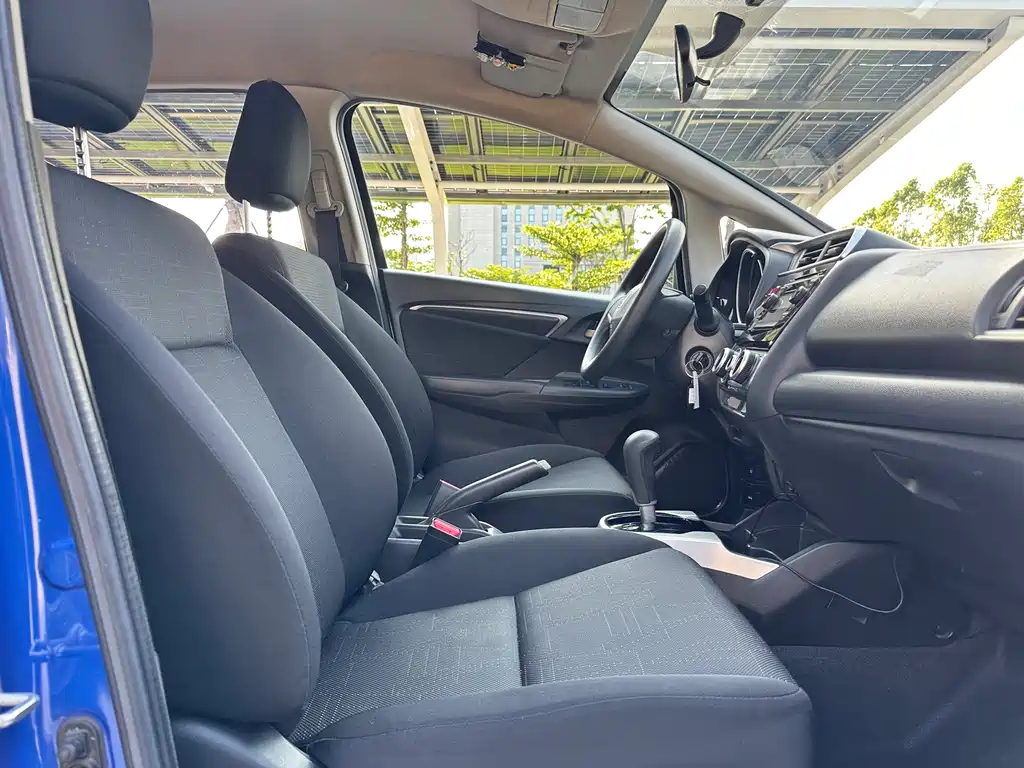 Honda Fit 2016 — фото 12