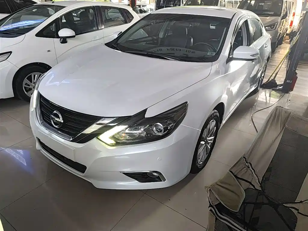 Nissan Teana 2018 — фото 1