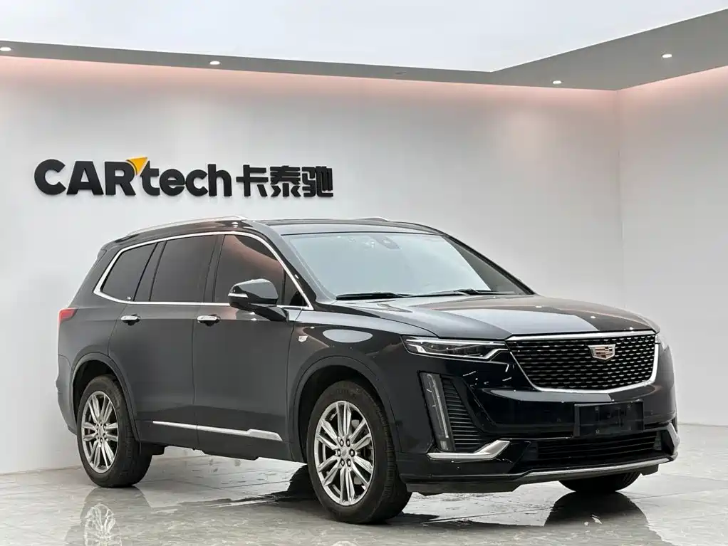 Cadillac XT6 2021 — фото 6