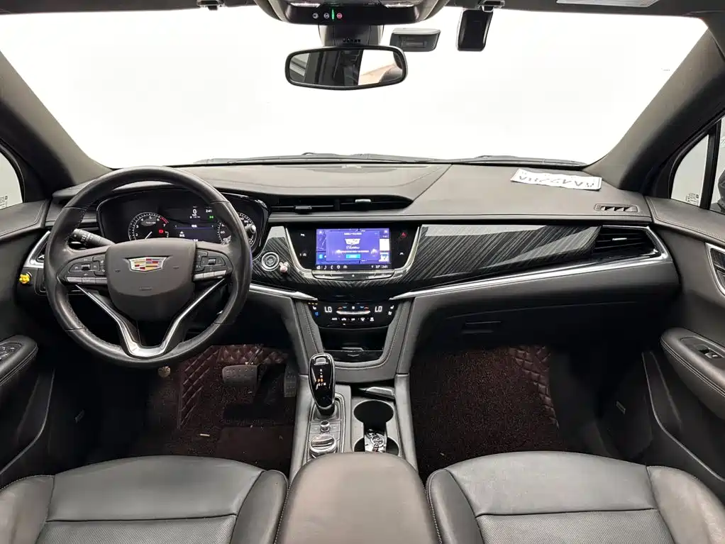 Cadillac XT6 2021 — фото 10