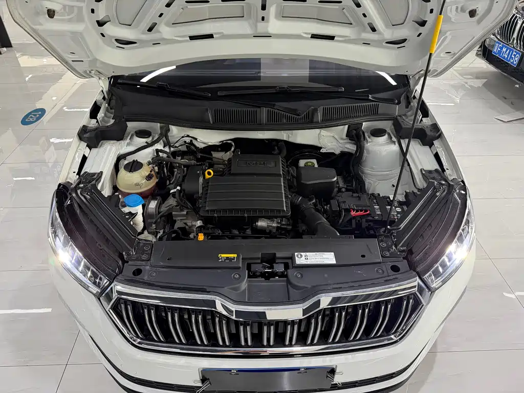 Skoda Kamiq 2023 — фото 14