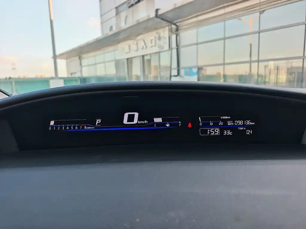 Honda Jade 2017 — фото 17