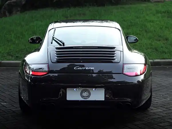 Porsche 911 2011