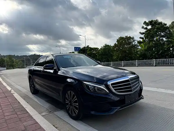 Mercedes-Benz C-Class 2018