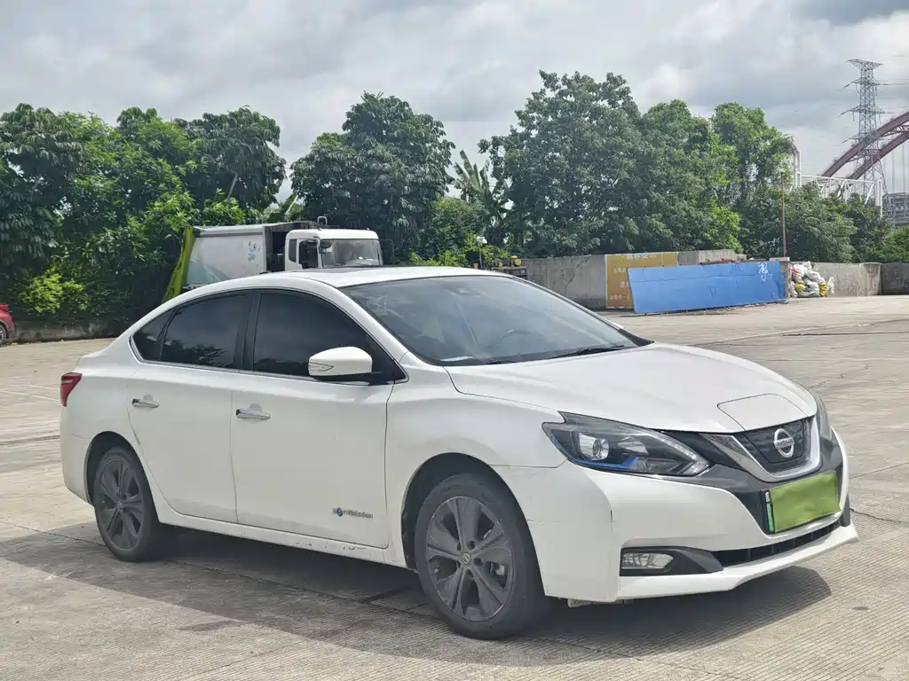 Nissan Sylphy EV 2019 — фото 7