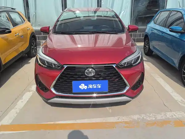 Toyota Yaris L 2021