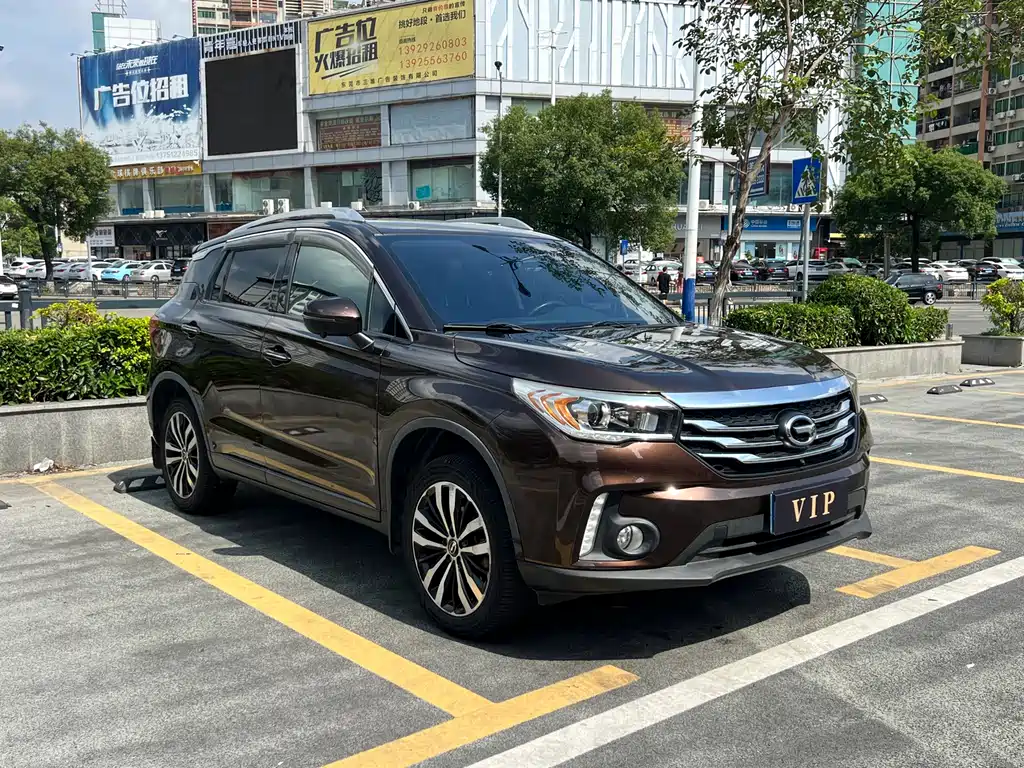 GAC Motor Trumpchi GS4 2016 — фото 3