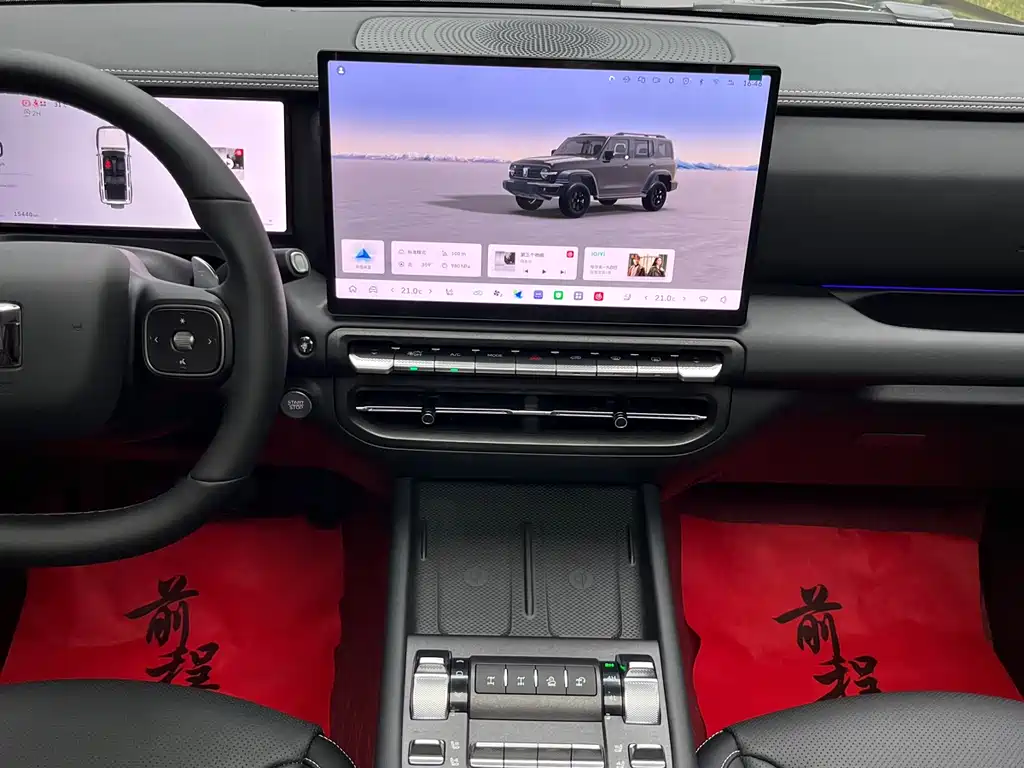 Tank 300 2025 — фото 11