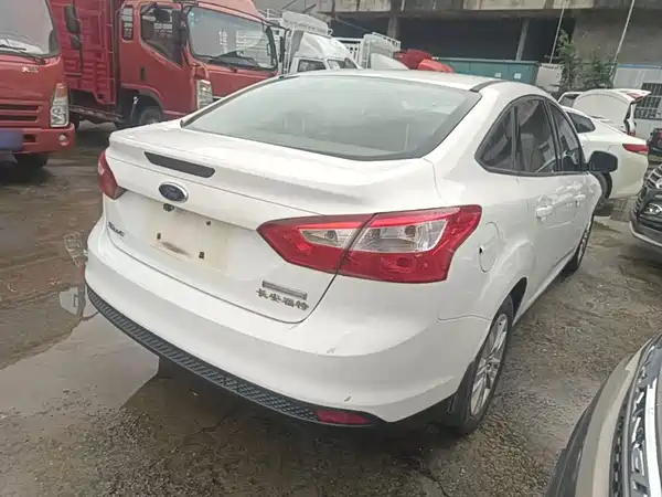 Ford Focus 2014