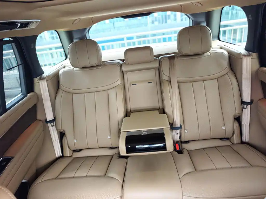 Land Rover Range Rover 2026 — фото 14