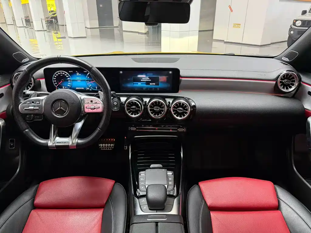 Mercedes-Benz CLA AMG 2021