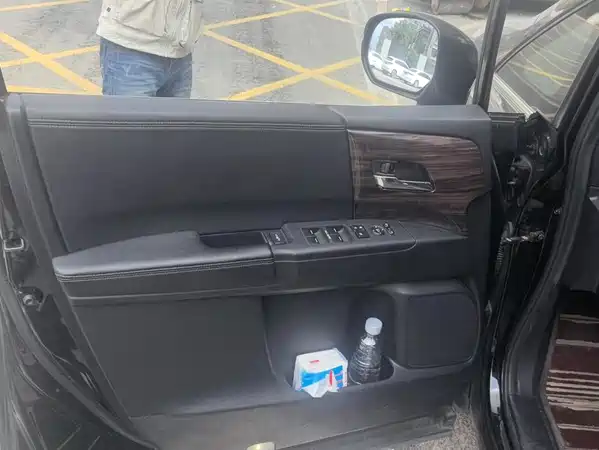 Honda Elysion 2018