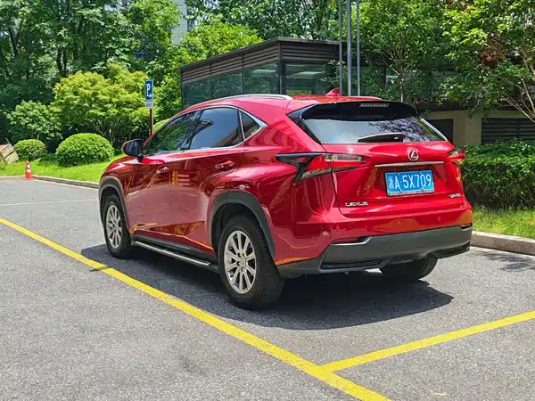 Lexus NX 2016