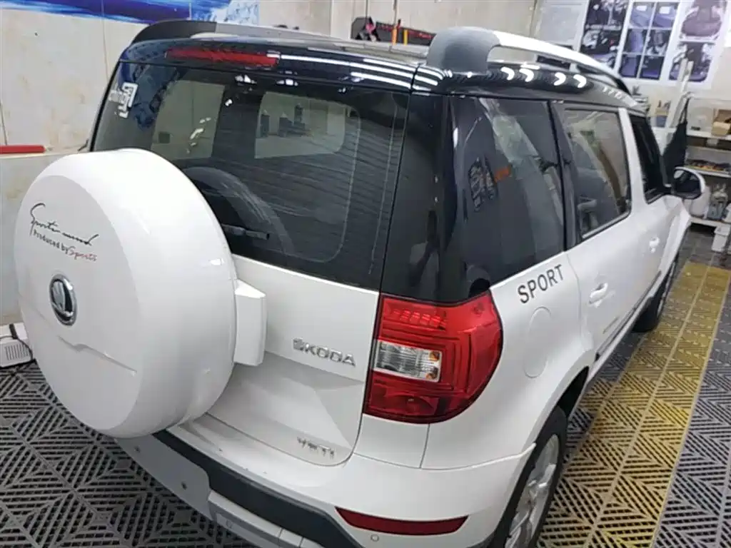 Skoda Yeti 2014 — фото 7