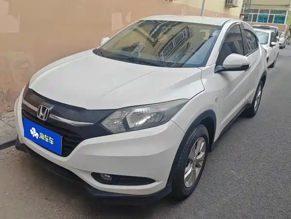 Honda Vezel 2016