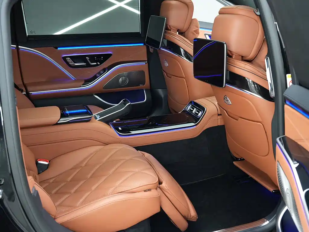 Mercedes-Benz S-Class 2023 — фото 18