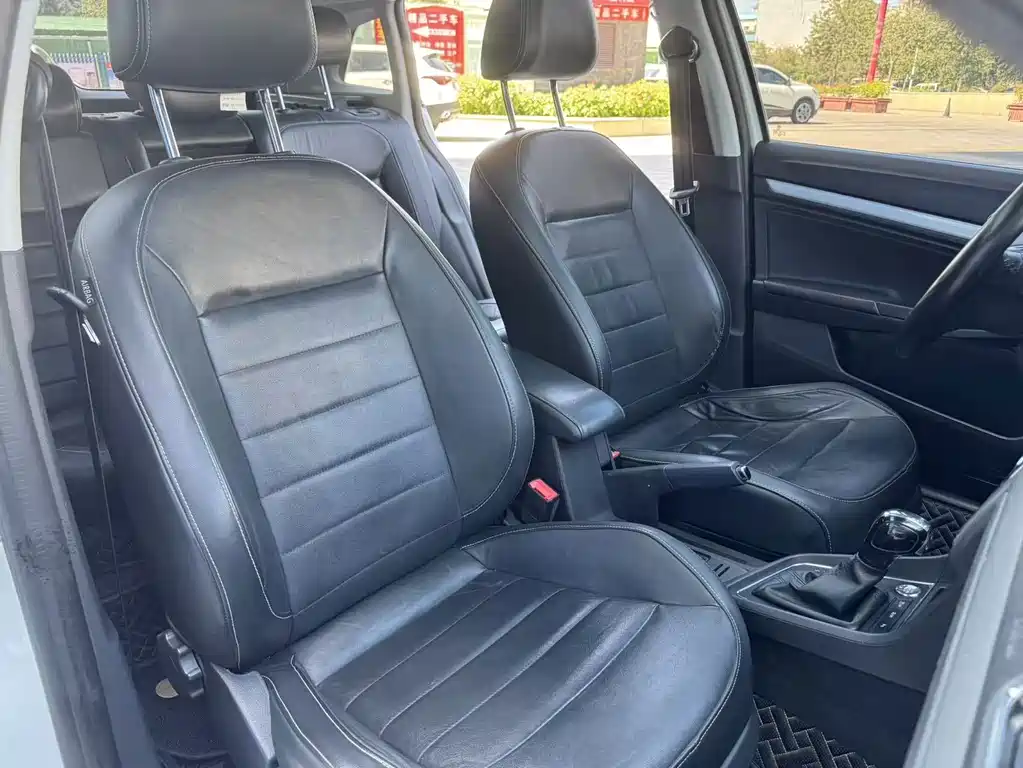Volkswagen Gran Lavida 2018 — фото 16