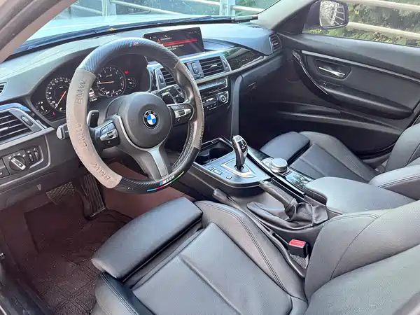 BMW 3 Series 2019