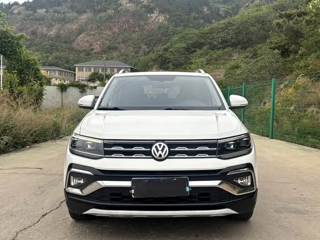Volkswagen T-Cross 2020 — фото 2