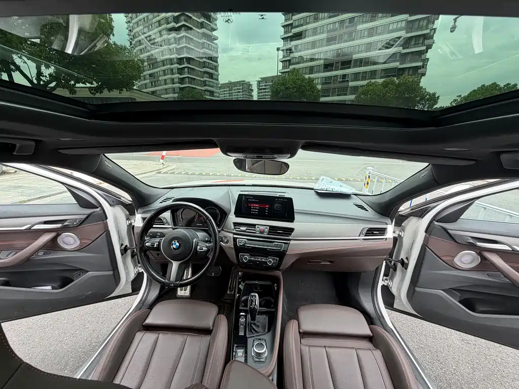 BMW X2 2022 — фото 17
