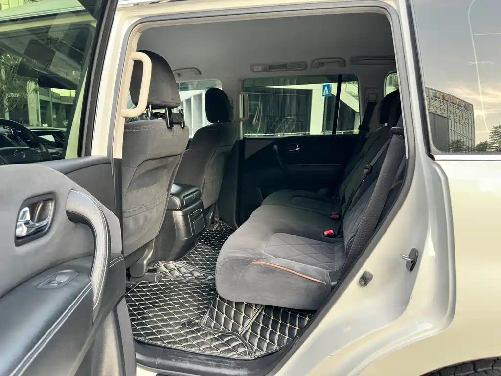 Nissan Patrol 2017 — фото 10
