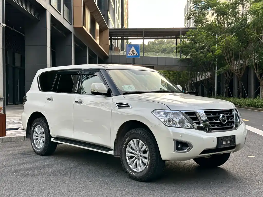 Nissan Patrol 2017 — фото 3