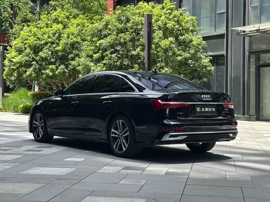 Audi A6L 2023
