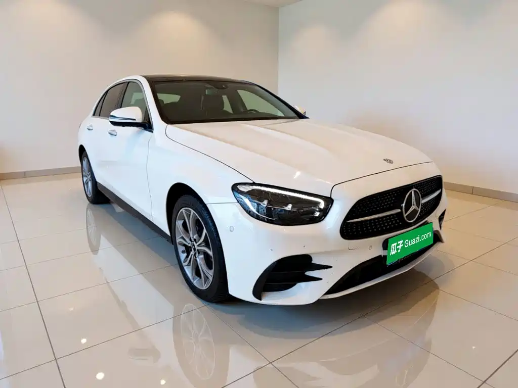 Mercedes-Benz E-Class 2021
