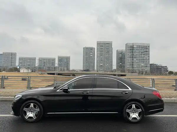 Mercedes-Benz S-Class 2013