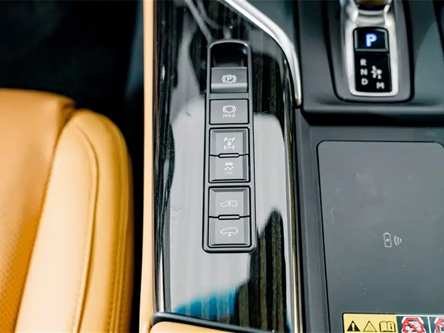 Lexus LX 2025 — фото 16
