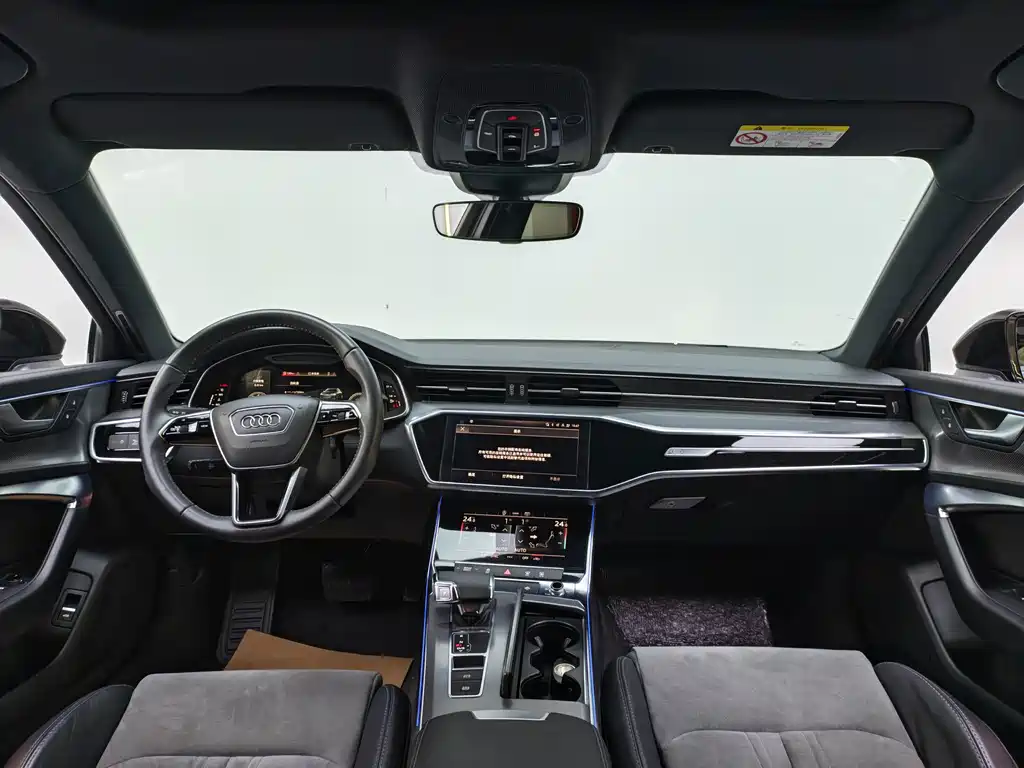 Audi A6L 2021 — фото 12