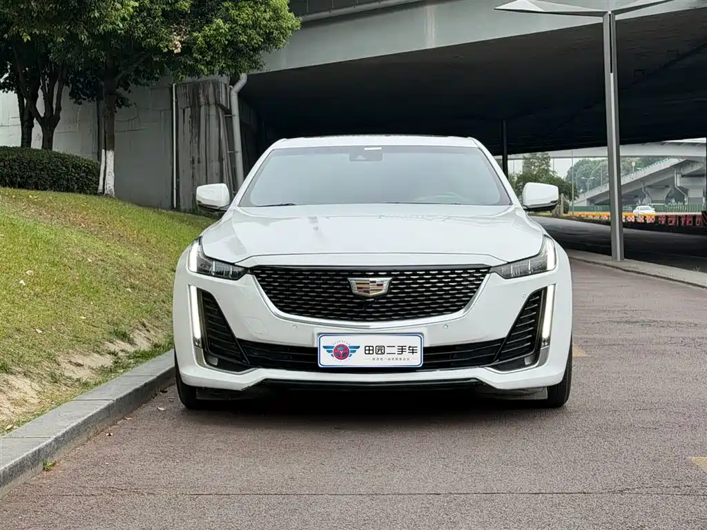 Cadillac CT5 2020 — фото 2