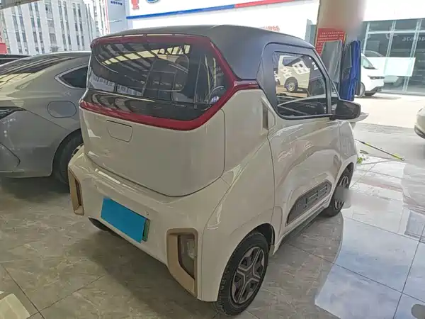 Baojun E200 2019