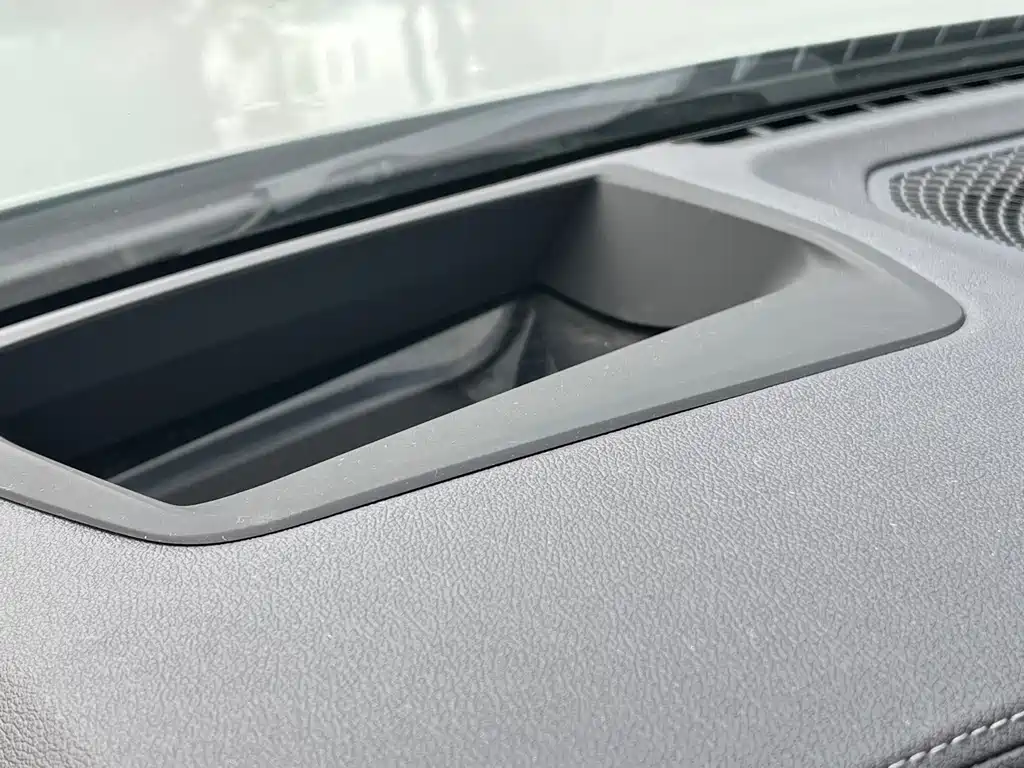 BMW 3 Series 2022 — фото 10