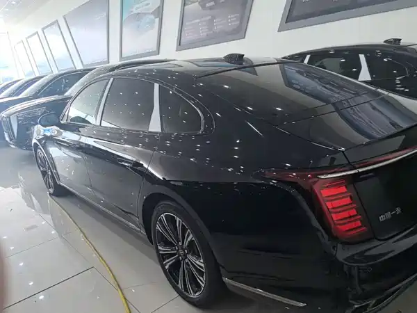 Hongqi H9 2026