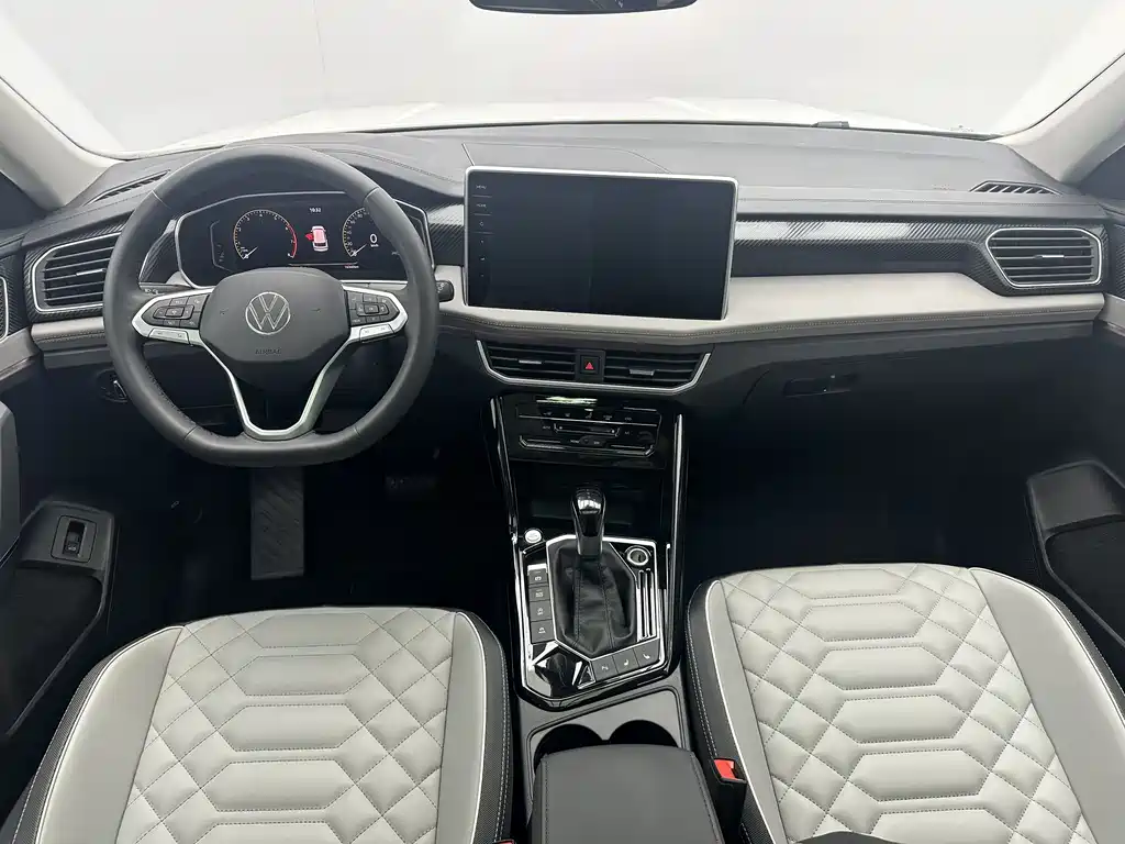 Volkswagen Tayron 2023 — фото 7