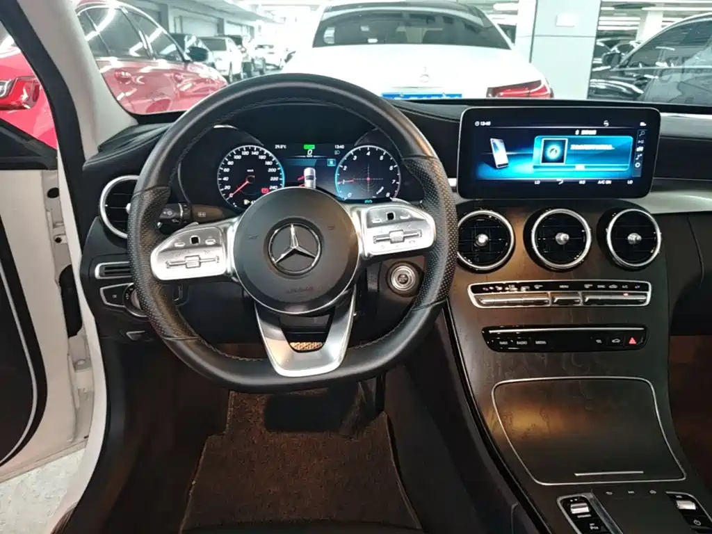Mercedes-Benz C-Class 2020 — фото 11