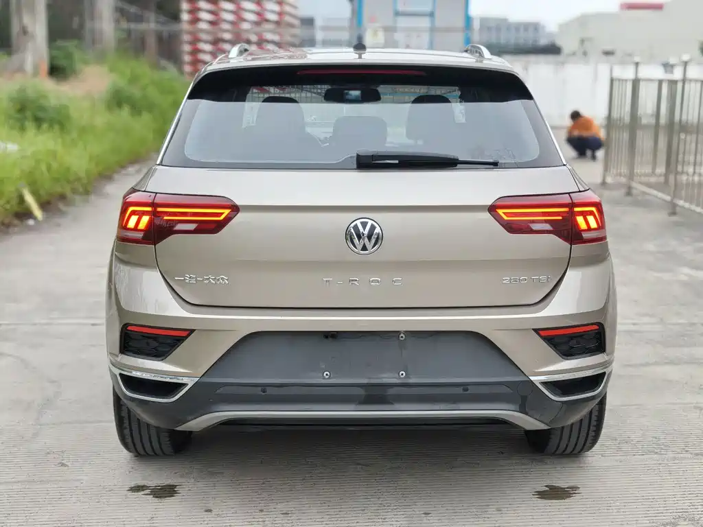 Volkswagen T-Roc 2021 — фото 5