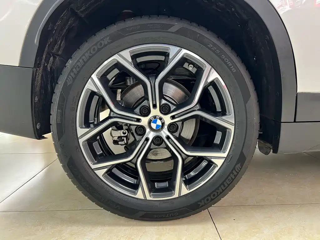 BMW X1 2022 — фото 28