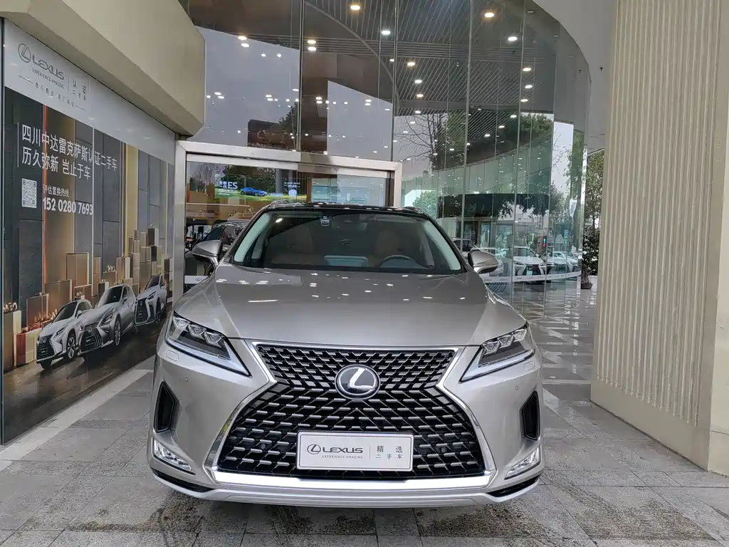 Lexus RX 2019 — фото 1